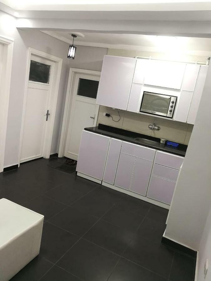 Lovely Apartment With Side Sea View Located In The Heart Of The Alessandria Esterno foto